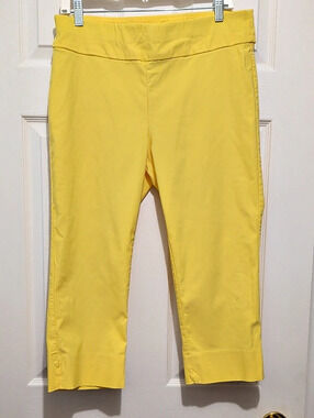 Yellow Cropped Pants Like New